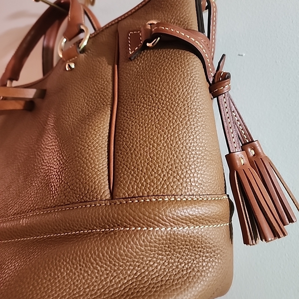 Dooney & Bourke Florentine Buckley Brown Leather Handbag - Picture 4 of 12